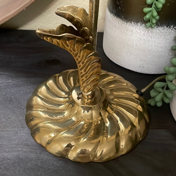 VTG Gooseneck Lamp Brass with Leaves - Picture 2 of 9